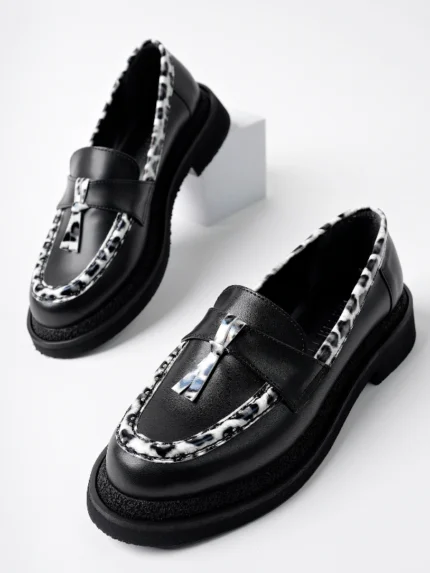 Marshetta Shoes Shadow Model Siyah Cilt Leopar Şerit ve Toka Detaylı Kadın Loafer Günlük Ayakkabı